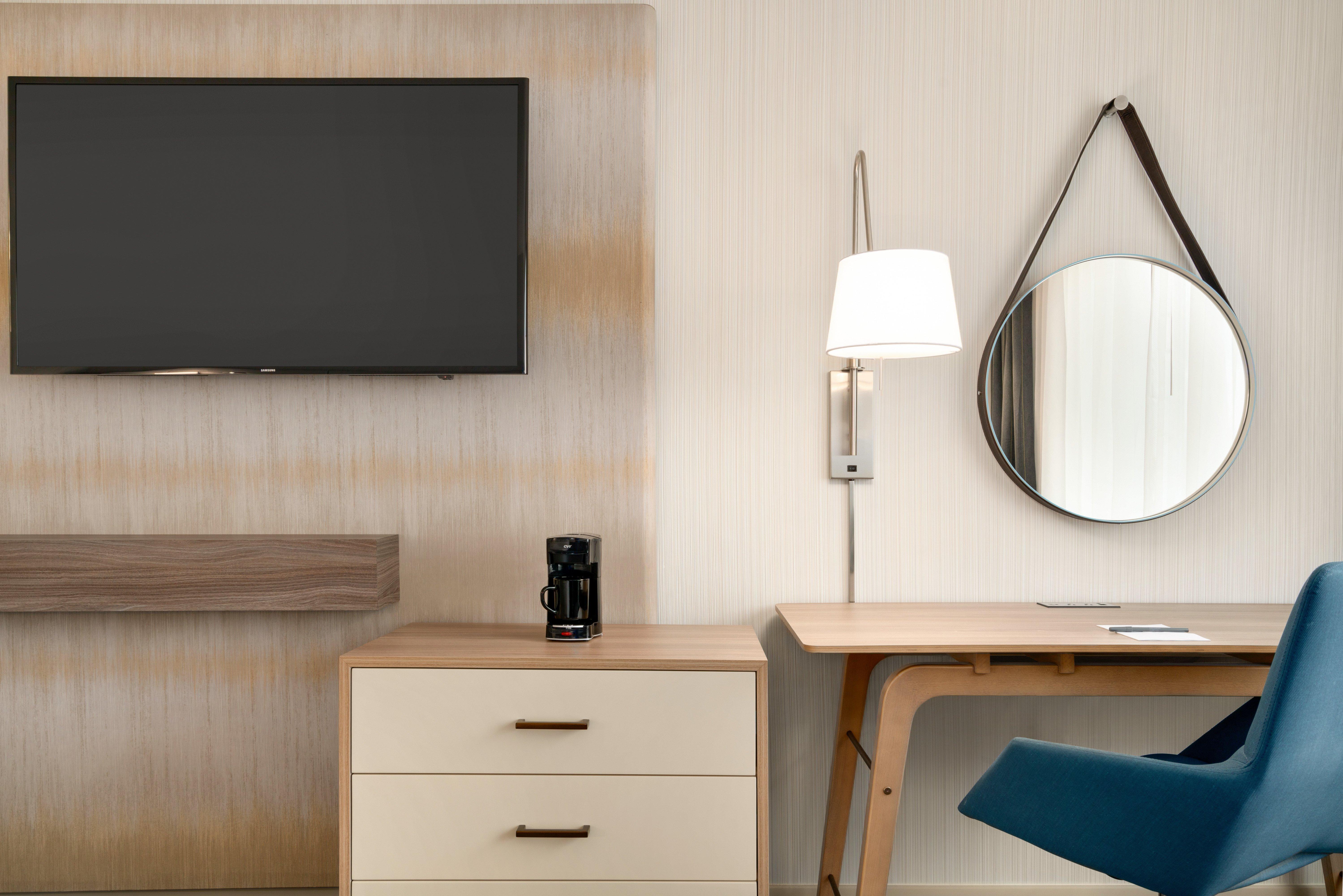 Crowne Plaza Philadelphia King Of Prussia Hotel ภายนอก รูปภาพ