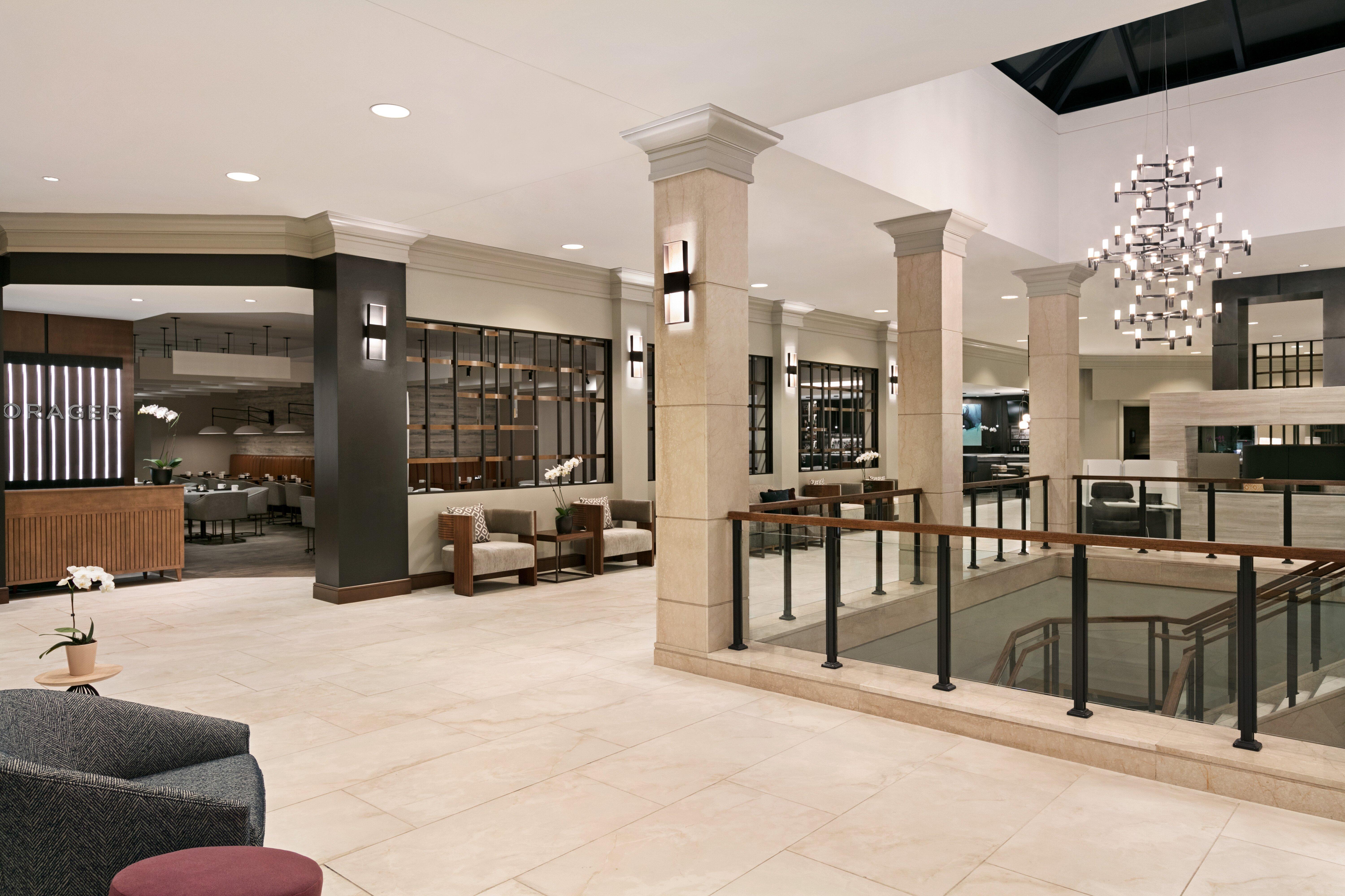 Crowne Plaza Philadelphia King Of Prussia Hotel ภายนอก รูปภาพ