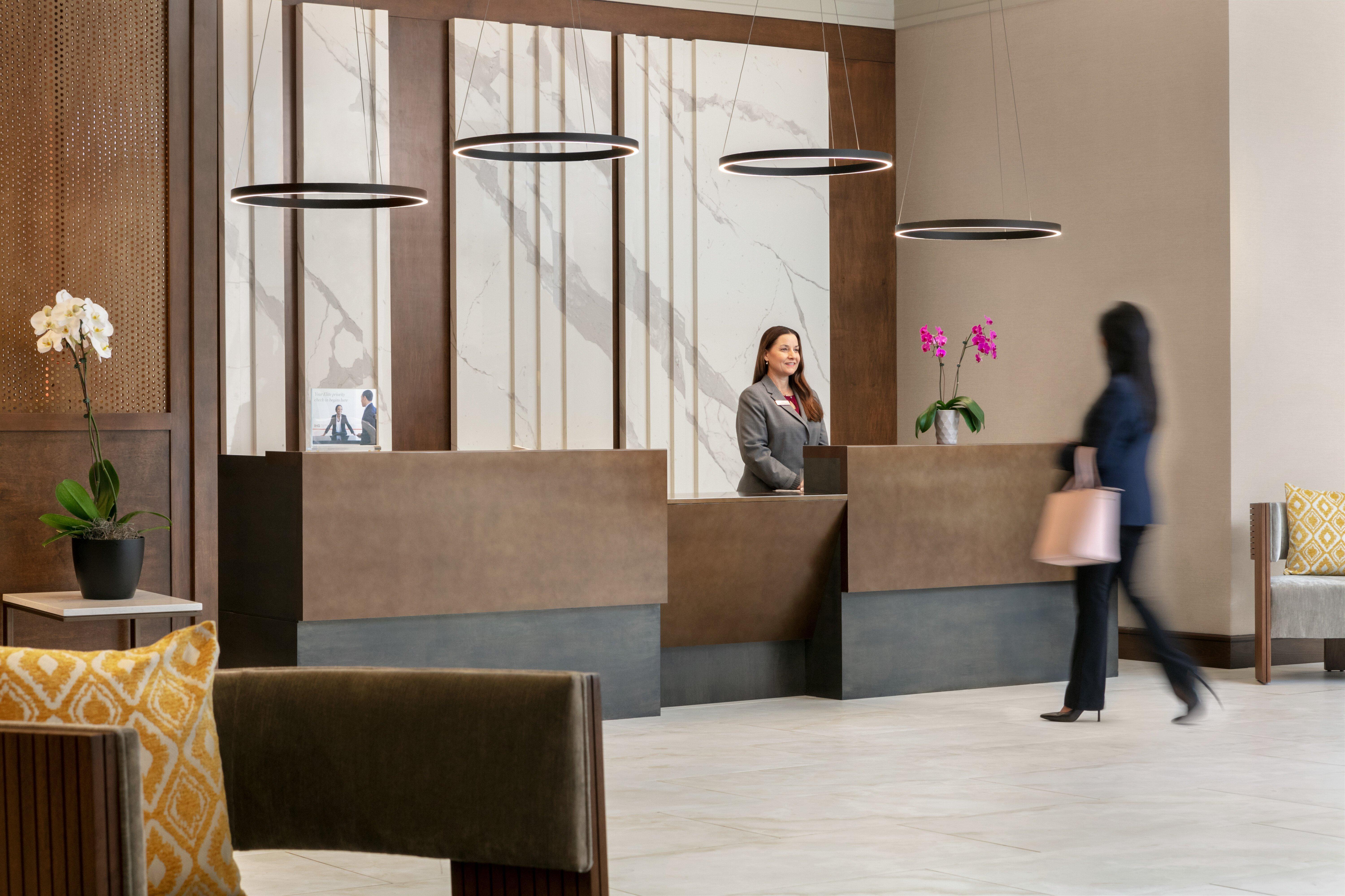 Crowne Plaza Philadelphia King Of Prussia Hotel ภายนอก รูปภาพ