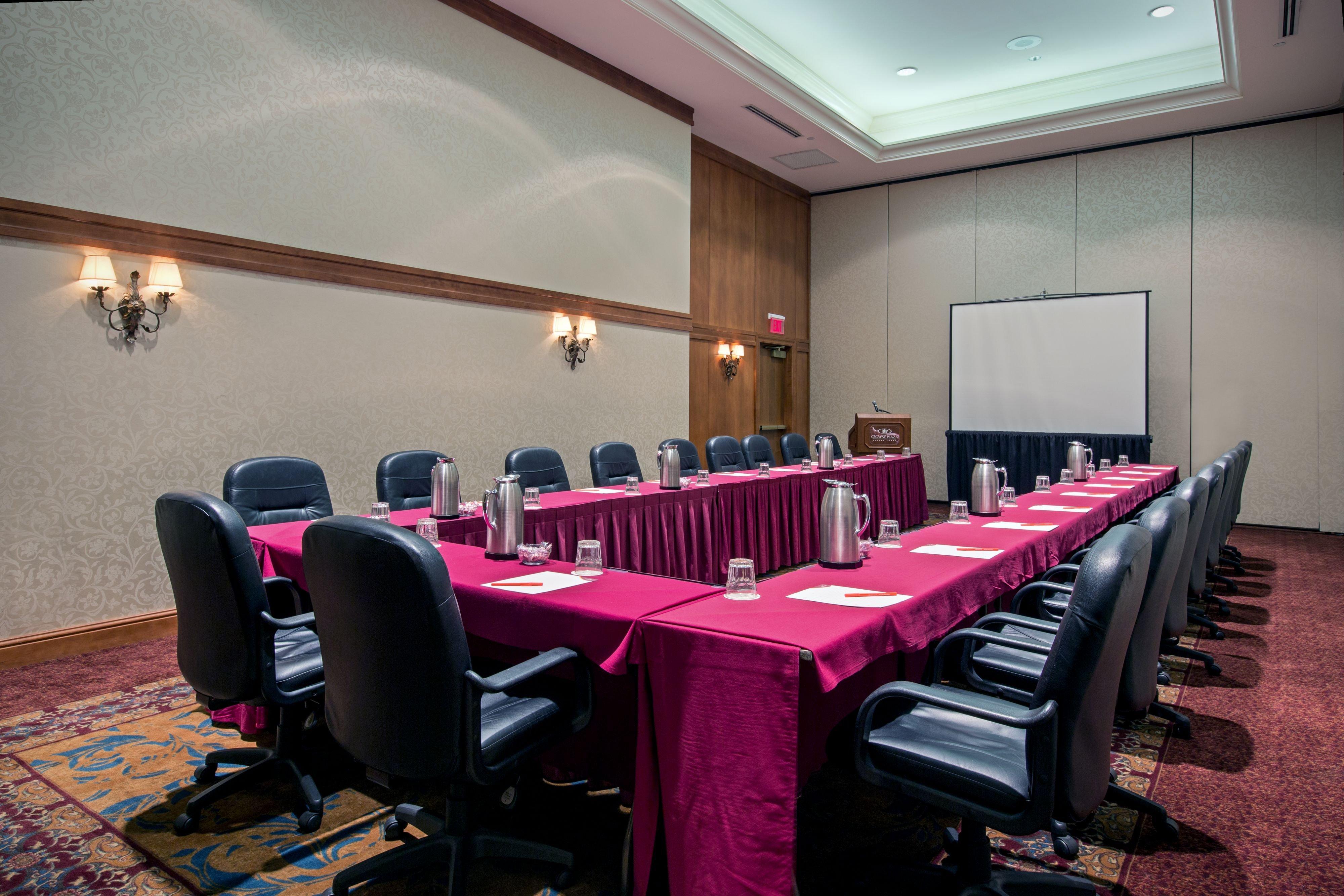 Crowne Plaza Philadelphia King Of Prussia Hotel ภายนอก รูปภาพ