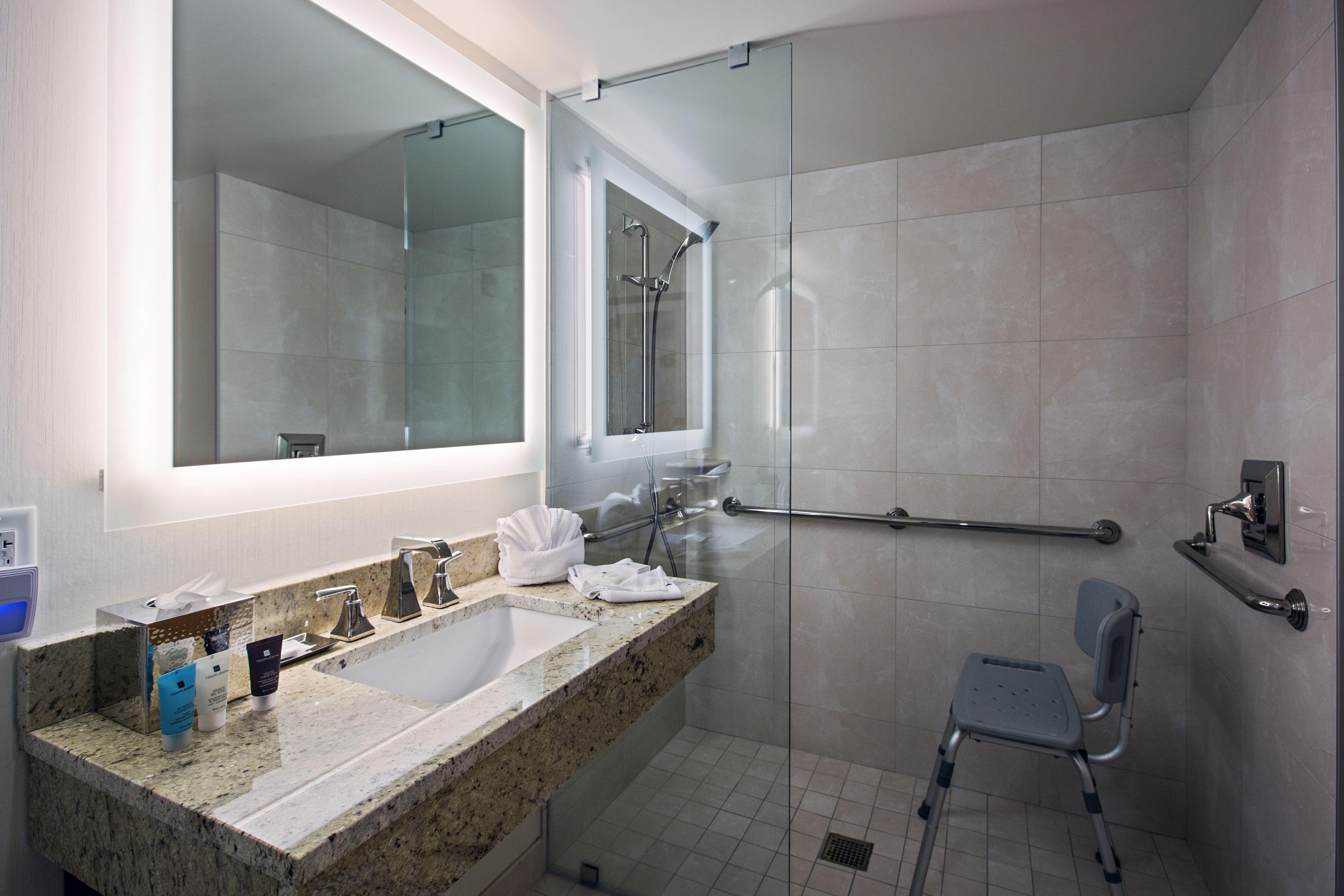 Crowne Plaza Philadelphia King Of Prussia Hotel ภายนอก รูปภาพ
